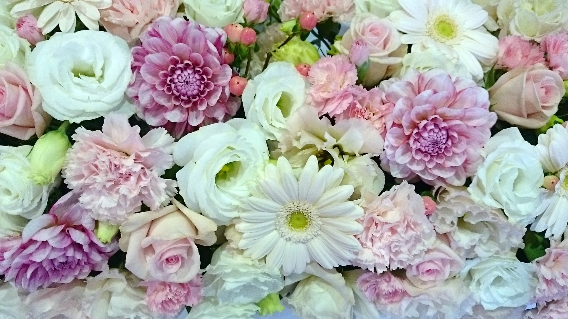 花祭壇 お別れ会のお花 瑞香 ー 小豆島のお花屋さん ー