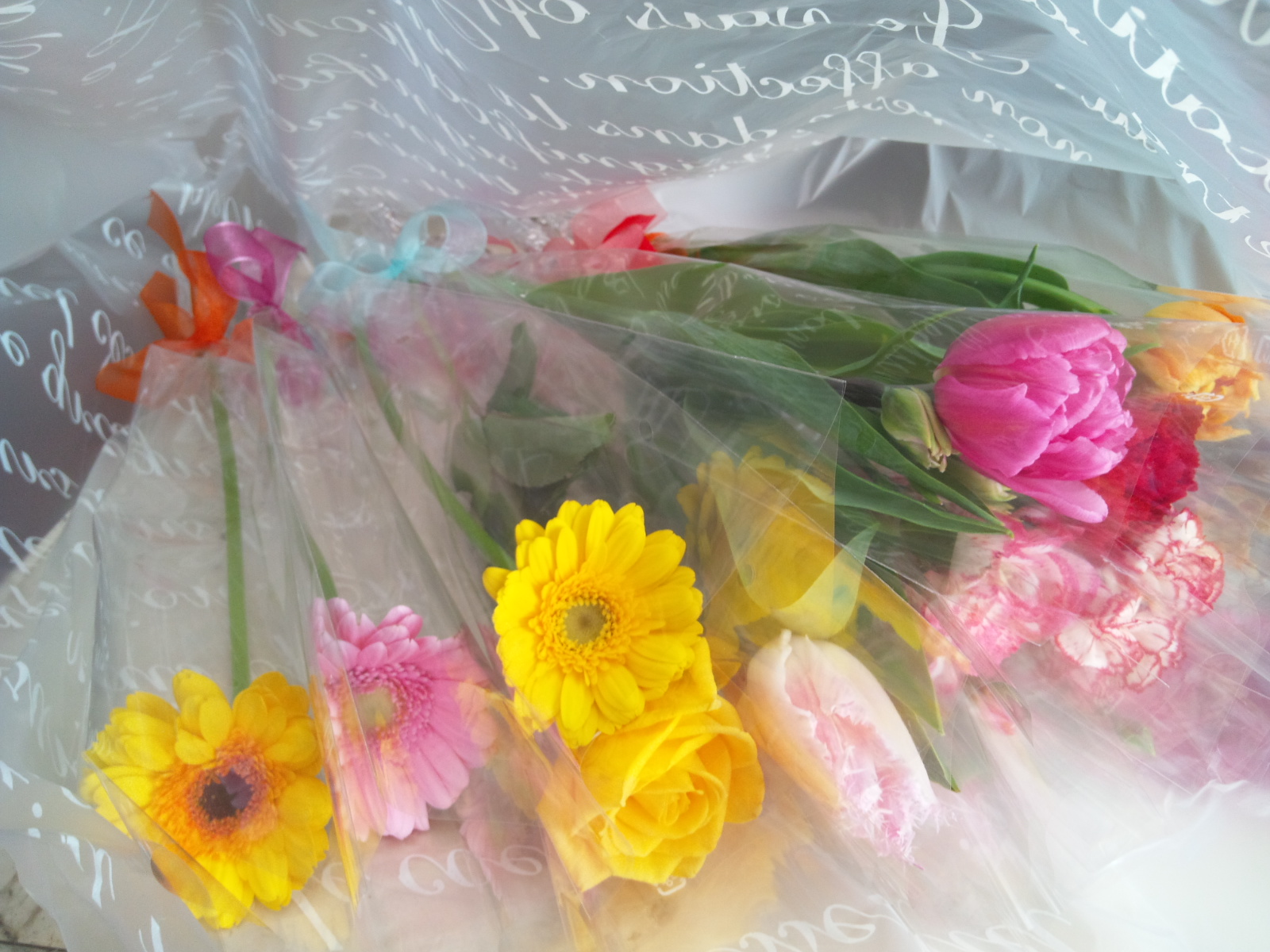 １輪の花のラッピング 瑞香 ー 小豆島のお花屋さん ー